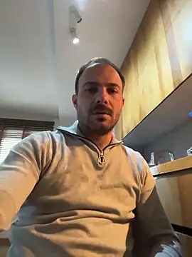 Adventurehotman online show from November 19, 2025, 1:55 pm