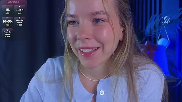 Snapshot of milly_shy chatting on September 29, 2025, 6:51 am milly shy online show from September 29, 2025, 6:51 am