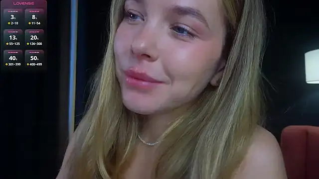 Snapshot of milly_shy chatting on October 9, 2025, 7:17 am milly shy online show from October 9, 2025, 7:17 am