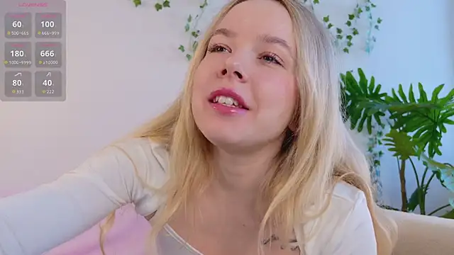 Snapshot of milly_shy chatting on April 20, 2026, 7:22 am milly shy online show from April 20, 2026, 7:22 am