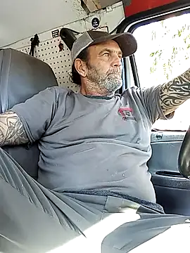 Hotbodyscottie online show from February 20, 2025, 7:52 pm