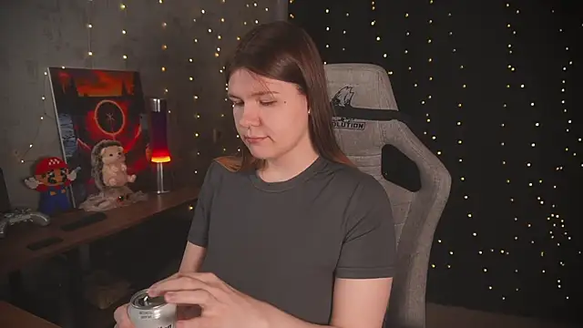 cuteamberlyyy online show from February 15, 2026, 4:31 am