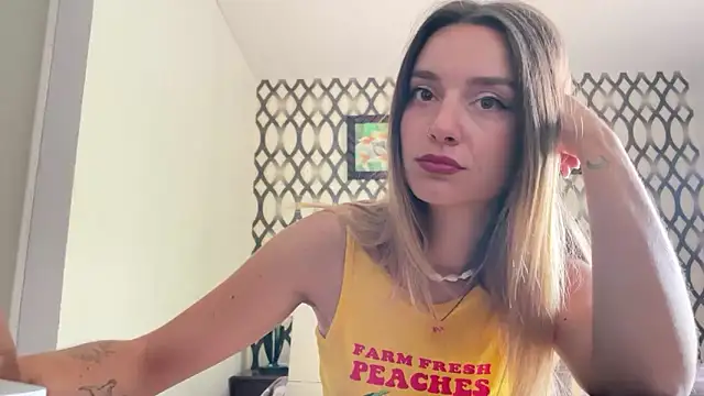 SirenaBelle online show from February 27, 2025, 9:32 am