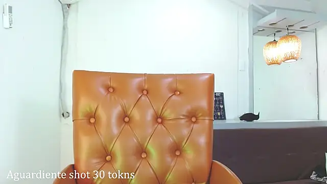 Snapshot of aitanarus chatting on January 6, 2025, 6:20 pm aitanarus online show from January 6, 2025, 6:20 pm