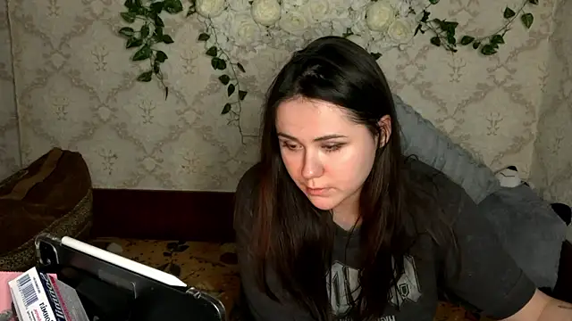 Snapshot of FelvivalKitty chatting on March 12, 2026, 6:58 pm FelvivalKitty online show from March 12, 2026, 6:58 pm