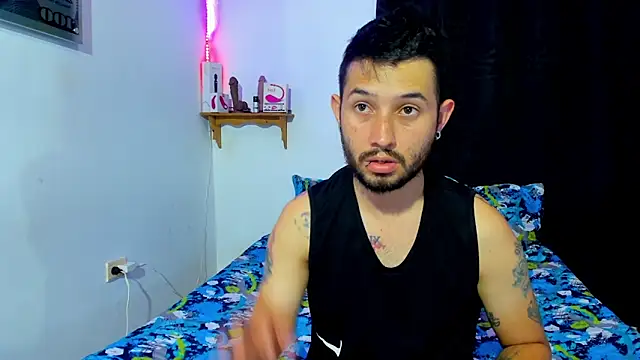 Snapshot of Bad_Couple_1 chatting on February 8, 2025, 6:54 am Bad Couple 1 online show from February 8, 2025, 6:54 am