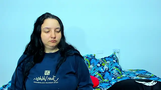 Snapshot of Bad_Couple_1 chatting on March 6, 2025, 3:02 am Bad Couple 1 online show from March 6, 2025, 3:02 am