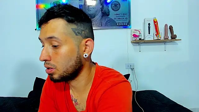 Snapshot of Bad_Couple_1 chatting on March 16, 2025, 9:37 pm Bad Couple 1 online show from March 16, 2025, 9:37 pm