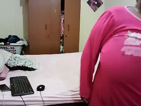 HOTBIGMELONSxx online show from March 11, 2025, 5:35 pm