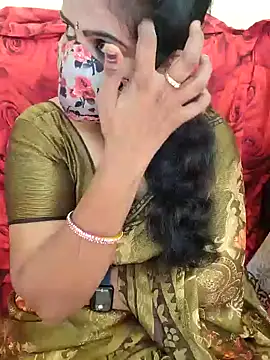 melina214 online show from April 13, 2026, 2:39 am