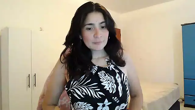 Snapshot of samantha_s69 chatting on December 1, 2024, 8:42 pm samantha s69 online show from December 1, 2024, 8:42 pm