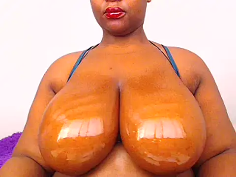 Snapshot of sexyeebony20 chatting on December 2, 2024, 7:25 am sexyeebony20 online show from December 2, 2024, 7:25 am