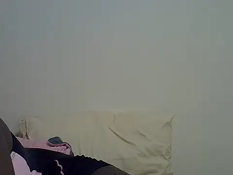 Snapshot of Sonnia_ chatting on April 24, 2026, 8:28 am Sonnia online show from April 24, 2026, 8:28 am