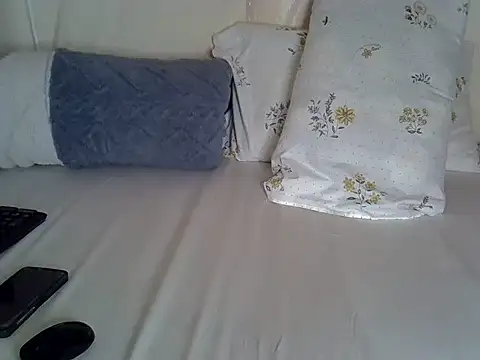 Sweetreena online show from September 23, 2025, 2:03 am