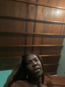 Snapshot of Richchocolatesweet_ chatting on March 20, 2025, 10:51 pm Richchocolatesweet online show from March 20, 2025, 10:51 pm