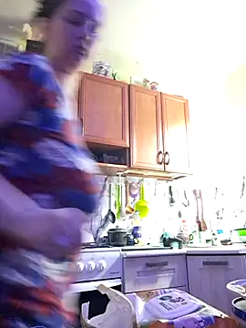 Sakura Green online show from February 14, 2026, 9:22 pm