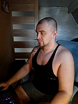 Snapshot of Foxyshaved chatting on March 12, 2026, 5:57 am Foxyshaved online show from March 12, 2026, 5:57 am