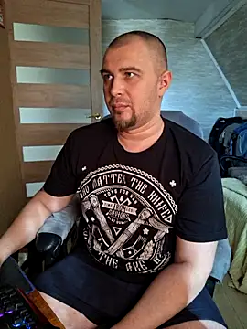 Snapshot of Foxyshaved chatting on March 20, 2026, 10:09 am Foxyshaved online show from March 20, 2026, 10:09 am