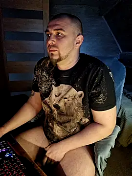 Snapshot of Foxyshaved chatting on March 30, 2026, 4:57 am Foxyshaved online show from March 30, 2026, 4:57 am