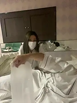 cheesecream online show from December 13, 2024, 3:32 pm