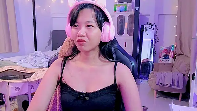 Kana G online show from March 10, 2025, 2:26 pm