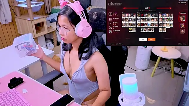 Kana G online show from April 12, 2026, 7:13 am