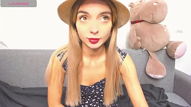  ellen meow  online show from December 8, 2024, 5:33 pm