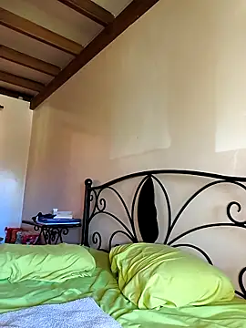 emma4xxx online show from February 20, 2026, 8:31 pm