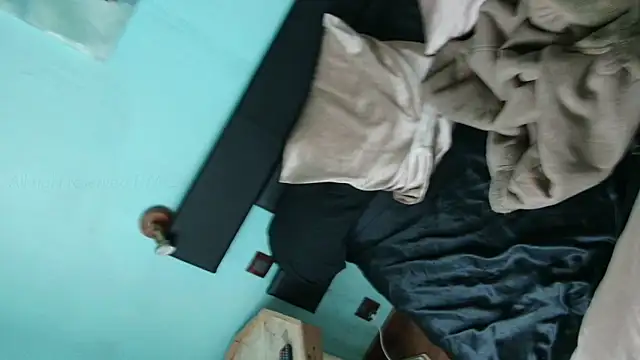 Prxscillia Tx online show from February 4, 2025, 1:38 pm