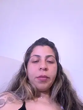Snapshot of Rose_Gang chatting on March 3, 2025, 2:36 am Rose Gang online show from March 3, 2025, 2:36 am