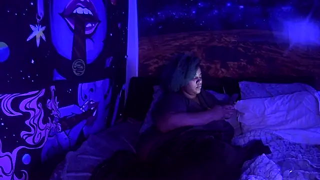 AutumnHart online show from January 10, 2025, 2:57 am