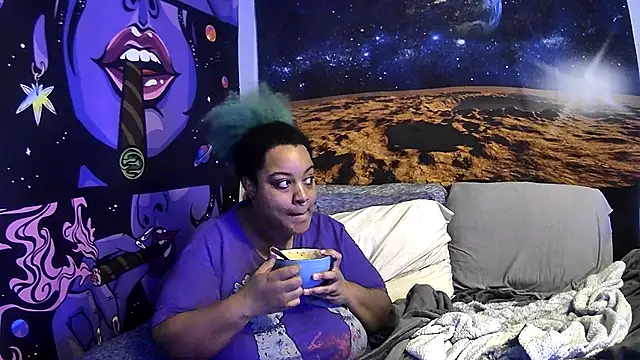 AutumnHart online show from January 29, 2025, 7:00 pm