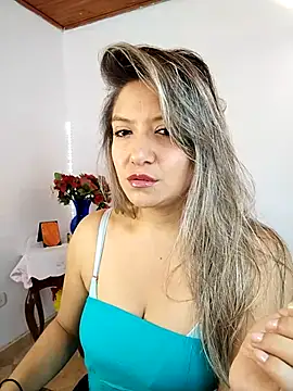 Snapshot of valeriahunter1 chatting on May 7, 2026, 10:15 pm valeriahunter1 online show from May 7, 2026, 10:15 pm