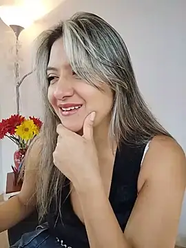Snapshot of valeriahunter1 chatting on July 10, 2026, 9:50 pm valeriahunter1 online show from July 10, 2026, 9:50 pm