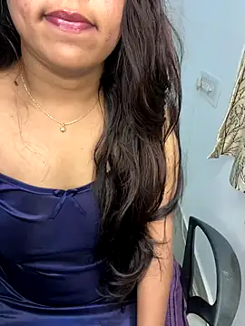 Snapshot of kannadatelugugirl chatting on December 5, 2024, 12:52 am kannadatelugugirl online show from December 5, 2024, 12:52 am