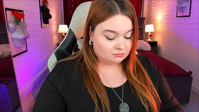 KimberlyMaran online show from March 19, 2025, 12:34 pm