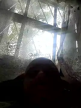 Snapshot of OFICINA_Simas-Turbo chatting on October 16, 2025, 4:08 pm OFICINA Simas-Turbo online show from October 16, 2025, 4:08 pm