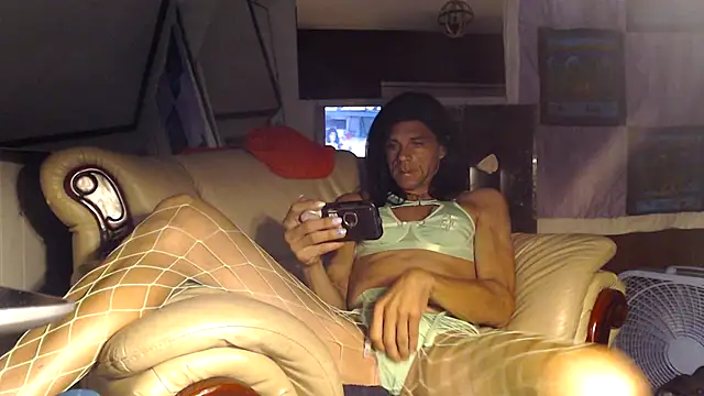 Brooke-lynn online show from September 25, 2025, 7:12 am