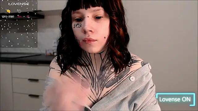 Snapshot of tradishka chatting on December 26, 2024, 10:41 pm tradishka online show from December 26, 2024, 10:41 pm