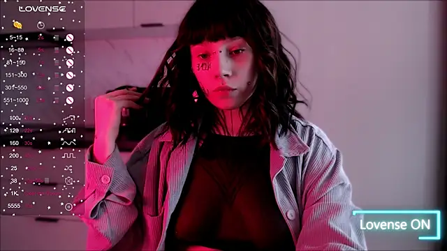 Snapshot of tradishka chatting on January 8, 2025, 10:48 am tradishka online show from January 8, 2025, 10:48 am