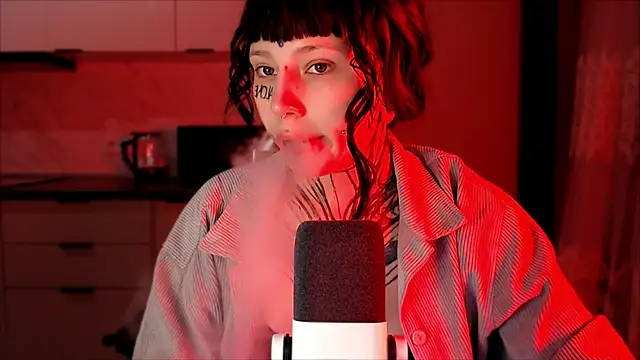 Snapshot of tradishka chatting on January 30, 2025, 10:08 pm tradishka online show from January 30, 2025, 10:08 pm