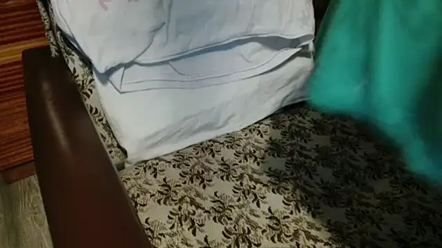 Lucinka1 online show from February 1, 2026, 10:30 pm