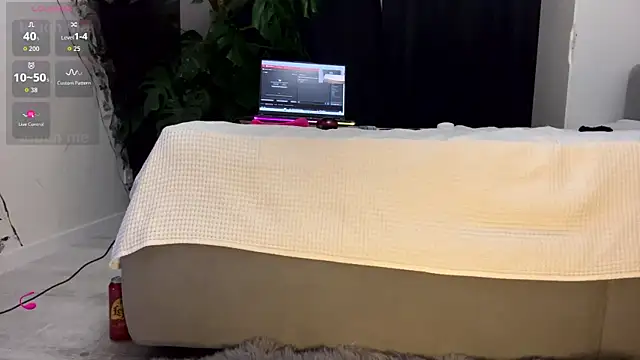 Marina- online show from December 20, 2025, 2:46 pm