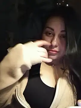 DaisyStreet online show from January 6, 2025, 9:43 pm