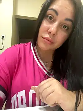 DaisyStreet online show from October 24, 2025, 8:55 am