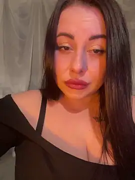 DaisyStreet online show from March 22, 2026, 6:33 pm