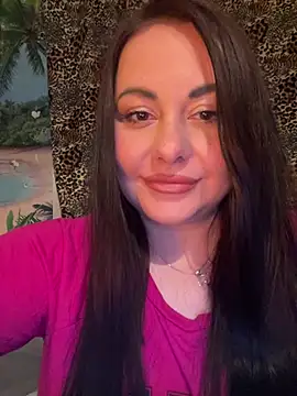 Snapshot of DaisyStreet chatting on May 29, 2026, 7:23 pm DaisyStreet online show from May 29, 2026, 7:23 pm