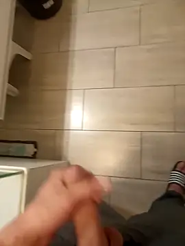 victortt online show from October 4, 2025, 9:35 pm