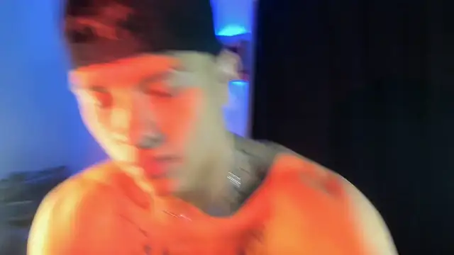 Snapshot of Dominic_Biker__ chatting on January 22, 2025, 5:05 am Dominic Biker online show from January 22, 2025, 5:05 am