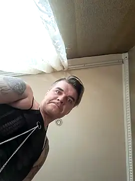 Snapshot of DjiniCD chatting on February 11, 2025, 10:26 am DjiniCD online show from February 11, 2025, 10:26 am